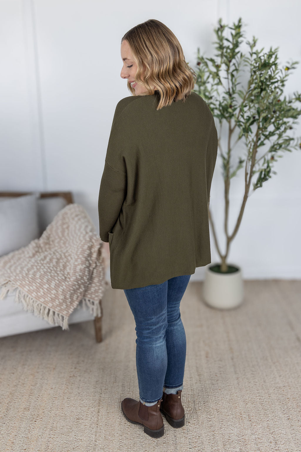 Naomi Pocket Sweater - Olive